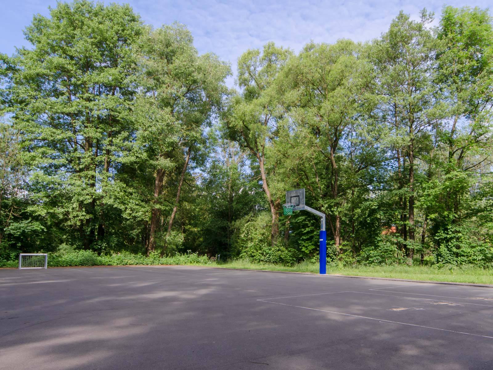 Basketballplatz neben unserem Sportplatz in Bayreuth - ASV Laineck